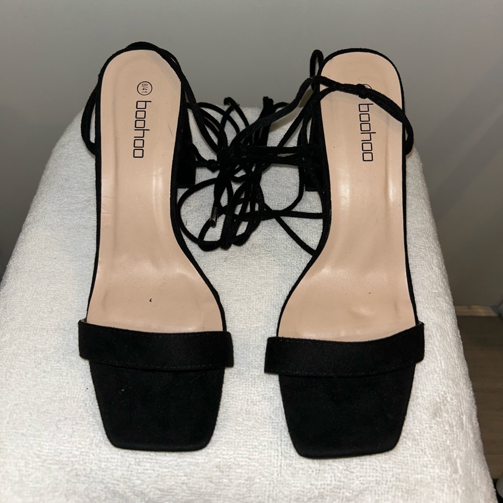 Boohoo Black Lace-Up Square Toe Heels